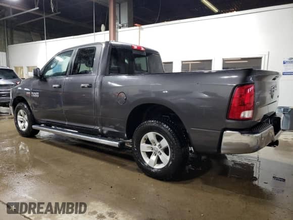 2018 Ram 1500 SLT with VIN 1C6RR7GT1JS337473, listed as a Copart auction lot 49884025 with 201,340 mi miles and Clean title. Bid and sale history available at DreamBid. Image 2.