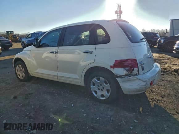 ✅ 2008 Chrysler PT Cruiser • VIN: 3A8FY48B88T117512 • Lot: 92694475. Listed on Copart with 67,472 mi. Free auction sales archive from the USA and detailed vehicle history report at DreamBid. Image 2.