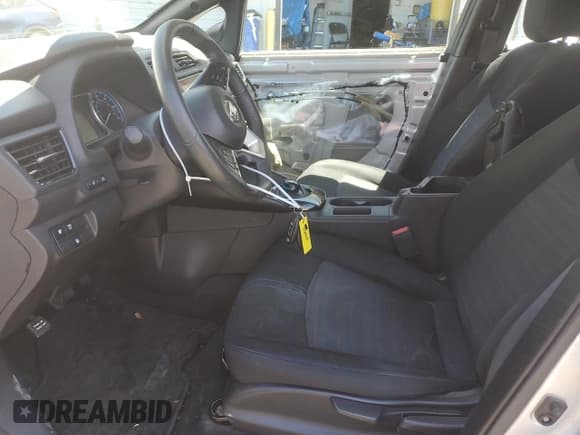 ✅ 2020 Nissan LEAF SV • VIN: 1N4AZ1CP6LC309635 • Лот: 63701755. Опубликован ранее на Copart с пробегом 60 243 миль. Бесплатный доступ к архиву аукционных продаж из США и подробный отчёт об истории автомобиля на DreamBid. Изображение 7.