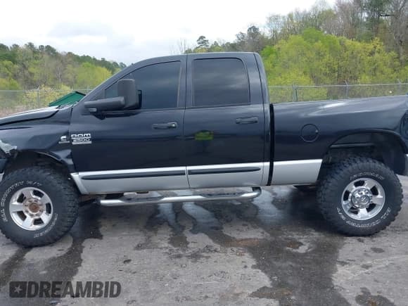 ✅ 2007 Dodge 2500 SLT • VIN: 3D7KS28C87G753381 • Lot: 39039516. Listed on IAAI with 128,455 mi. Free auction sales archive from the USA and detailed vehicle history report at DreamBid. Image 15.