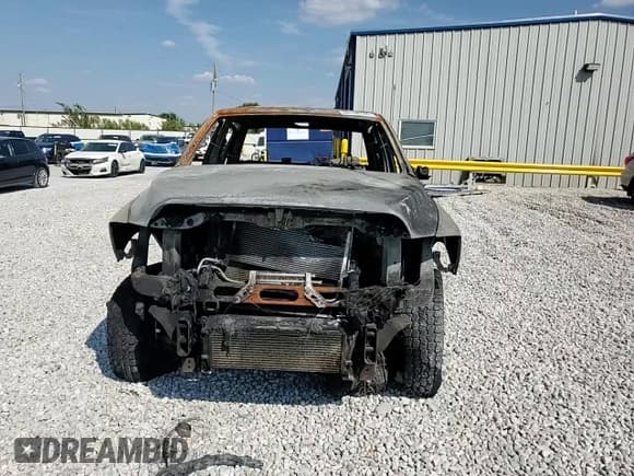 ✅ 2016 Ram 2500 Tradesman • VIN: 3C6UR5CL9GG247752 • Lot: 80134735. Listed on Copart with Not provided. Free auction sales archive from the USA and detailed vehicle history report at DreamBid. Image 12.