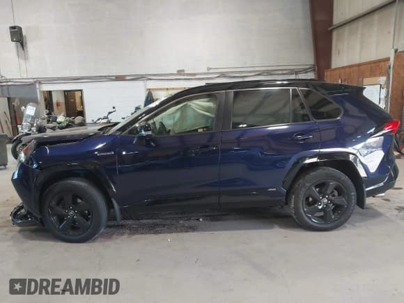 ✅ 2019 Toyota RAV4 Hybrid XSE • VIN: JTMEWRFV1KJ013364 • Lot: 43530245. Listed on IAAI with 109,550 mi. Free auction sales archive from the USA and detailed vehicle history report at DreamBid. Image 14.