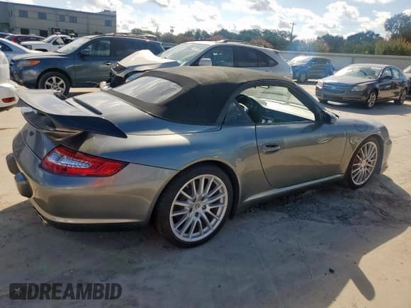 ✅ 2008 Porsche 911 Carrera S • VIN: WP0CB29958S776046 • Lot: 69232805. Listed on Copart with 142,637 mi. Free auction sales archive from the USA and detailed vehicle history report at DreamBid. Image 3.