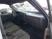 ✅ 2004 Chevrolet Silverado 1500 • VIN: 1GBHC23134F129481 • Лот: 42507585. Опубликован ранее на IAAI с пробегом 393 339 миль. Бесплатный доступ к архиву аукционных продаж из США и подробный отчёт об истории автомобиля на DreamBid. Изображение 5.