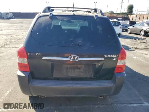 2007 Hyundai Tucson SE with VIN KM8JN12DX7U633017, listed as a Copart auction lot 77671904 with 257,367 mi miles and Clean title. Bid and sale history available at DreamBid. Image 6.