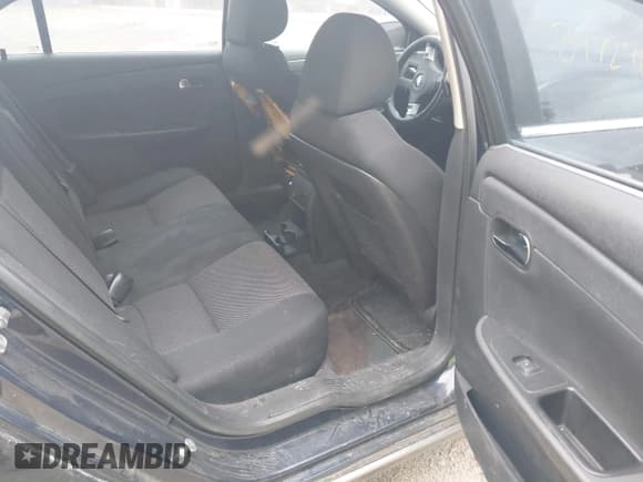 ✅ 2012 Chevrolet Malibu 1LT • VIN: 1G1ZC5E0XCF322563 • Lot: 39727617. Listed on IAAI with 129,179 mi. Free auction sales archive from the USA and detailed vehicle history report at DreamBid. Image 8.