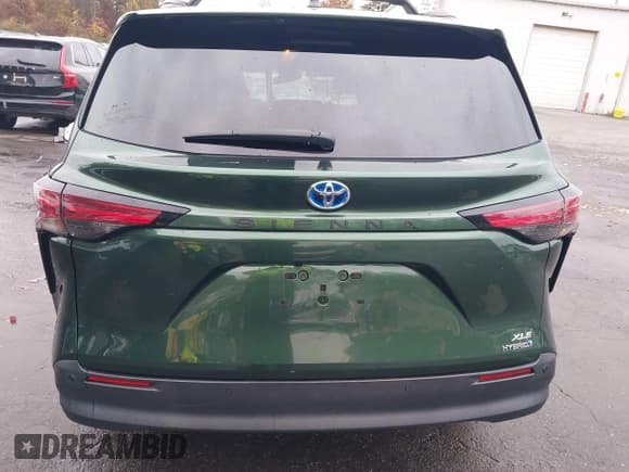 ✅ 2022 Toyota Sienna XLE • VIN: 5TDJRKEC0NS082647 • Lot: 43560189. Wystawiony na IAAI z przebiegiem 57 688 mil. Bezpłatny archiwum sprzedaży aukcyjnych z USA i szczegółowy raport historii pojazdu na DreamBid. Zdjęcie 15.