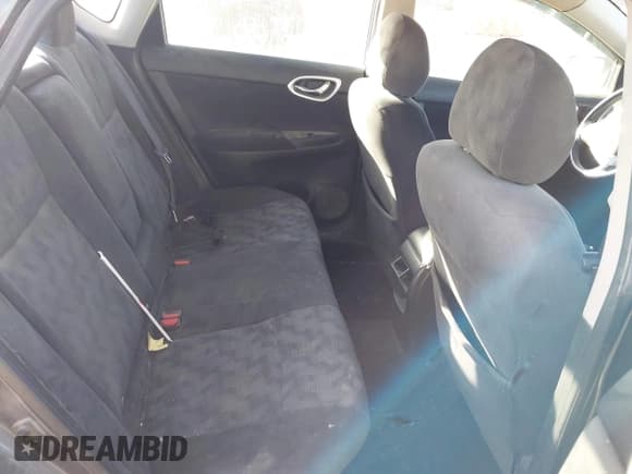 ✅ 2013 Nissan Sentra SV • VIN: 3N1AB7AP3DL644980 • Lot: 43641905. Wystawiony na IAAI z przebiegiem 162 845 mil. Bezpłatny archiwum sprzedaży aukcyjnych z USA i szczegółowy raport historii pojazdu na DreamBid. Zdjęcie 8.