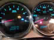 2007 Chevrolet Silverado 2500HD 1LT z VIN 1GCHK23647F512117, wystawiony jako IAAI lot #41359591 z przebiegiem 289 455 mil mil oraz . Historia ofert i sprzedaży dostępna na DreamBid. Obrazek 7.