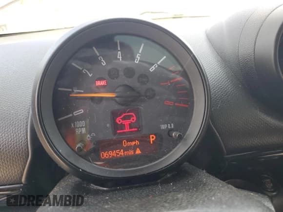 ✅ 2015 MINI Paceman S • VIN: WMWSS7C57FWS45156 • Lot: 65119105. Listed on Copart with 69,454 mi. Free auction sales archive from the USA and detailed vehicle history report at DreamBid. Image 9.