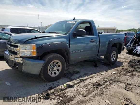 ✅ 2007 Chevrolet Silverado 1500 Work Truck • VIN: 1GCEK14007Z545704 • Lot: 60591475. Listed on Copart with 147,328 mi. Free auction sales archive from the USA and detailed vehicle history report at DreamBid. Image 1.