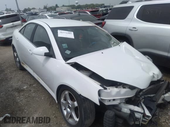 ✅ 2010 Pontiac G6 1SB • VIN: 1G2ZA5E04A4127584 • Lot: 36772381. Wystawiony na IAAI z przebiegiem Nie podano. Bezpłatny archiwum sprzedaży aukcyjnych z USA i szczegółowy raport historii pojazdu na DreamBid. Zdjęcie 1.