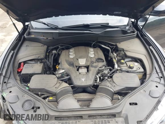 ✅ 2018 Maserati Levante GranSport • VIN: ZN661XUS3JX302174 • Lot: 43435960. Wystawiony na IAAI z przebiegiem 68 643 mil. Bezpłatny archiwum sprzedaży aukcyjnych z USA i szczegółowy raport historii pojazdu na DreamBid. Zdjęcie 10.