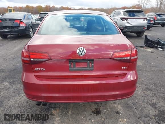 ✅ 2017 Volkswagen Jetta S • VIN: 3VW2B7AJ7HM222916 • Лот: 43636912. Опубликован ранее на IAAI с пробегом 79 472 миль. Бесплатный доступ к архиву аукционных продаж из США и подробный отчёт об истории автомобиля на DreamBid. Изображение 16.