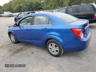 2016 Chevrolet Sonic LT z VIN 1G1JC5SG4G4179044, wystawiony jako Copart lot #71577064 z przebiegiem 56 195 mil mil oraz Szkoda całkowita • Salvage title. Historia ofert i sprzedaży dostępna na DreamBid. Obrazek 2.