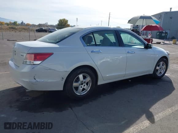 ✅ 2008 Honda Accord EX-L • VIN: 1HGCP36818A069584 • Лот: 43587765. Опубликован ранее на IAAI с пробегом 213 460 миль. Бесплатный доступ к архиву аукционных продаж из США и подробный отчёт об истории автомобиля на DreamBid. Изображение 12.