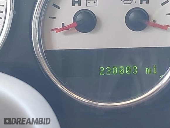 ✅ 2008 Ford F-150 XLT • VIN: 1FTPW12V68FA09743 • Lot: 42165462. Listed on IAAI with 230,003 mi. Free auction sales archive from the USA and detailed vehicle history report at DreamBid. Image 7.