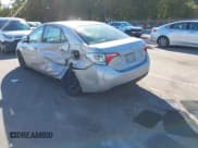 ✅ 2015 Toyota Corolla LE • VIN: 2T1BURHE7FC326944 • Lot: 43392623. Wystawiony na IAAI z przebiegiem 83 338 mil. Bezpłatny archiwum sprzedaży aukcyjnych z USA i szczegółowy raport historii pojazdu na DreamBid. Zdjęcie 3.