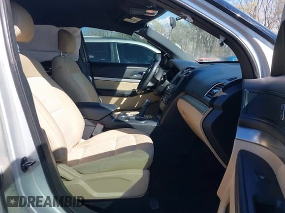 ✅ 2017 Ford Explorer • VIN: 1FM5K7B80HGD75686 • Лот: 41908973. Опубликован ранее на IAAI с пробегом 122 525 миль. Бесплатный доступ к архиву аукционных продаж из США и подробный отчёт об истории автомобиля на DreamBid. Изображение 5.