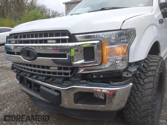 ✅ 2019 Ford F-150 XLT • VIN: 1FTEW1E48KFC61656 • Lot: 43521195. Listed on IAAI with 106,652 mi. Free auction sales archive from the USA and detailed vehicle history report at DreamBid. Image 6.