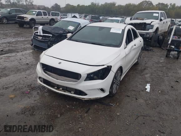 ✅ 2019 Mercedes-Benz CLA 250 • VIN: WDDSJ4EB3KN716295 • Lot: 43505581. Listed on IAAI with 158,594 mi. Free auction sales archive from the USA and detailed vehicle history report at DreamBid. Image 6.