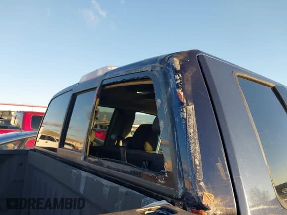 ✅ 2004 Ford F-150 XLT • VIN: 1FTPX14594NA55643 • Лот: 43717079. Опубликован ранее на IAAI с пробегом 226 305 миль. Бесплатный доступ к архиву аукционных продаж из США и подробный отчёт об истории автомобиля на DreamBid. Изображение 17.