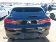 ✅ 2018 BMW X2 sDrive28i • VIN: WBXYJ3C3XJEJ82546 • Lot: 43635090. Wystawiony na IAAI z przebiegiem 54 486 mil. Bezpłatny archiwum sprzedaży aukcyjnych z USA i szczegółowy raport historii pojazdu na DreamBid. Zdjęcie 16.