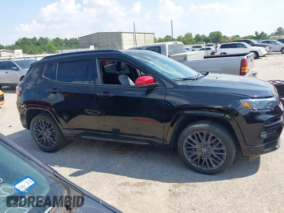 ✅ 2023 Jeep Compass (RED) Edition • VIN: 3C4NJDCN0PT517779 • Lot: 43219286. Wystawiony na IAAI z przebiegiem 17 291 mil. Bezpłatny archiwum sprzedaży aukcyjnych z USA i szczegółowy raport historii pojazdu na DreamBid. Zdjęcie 13.