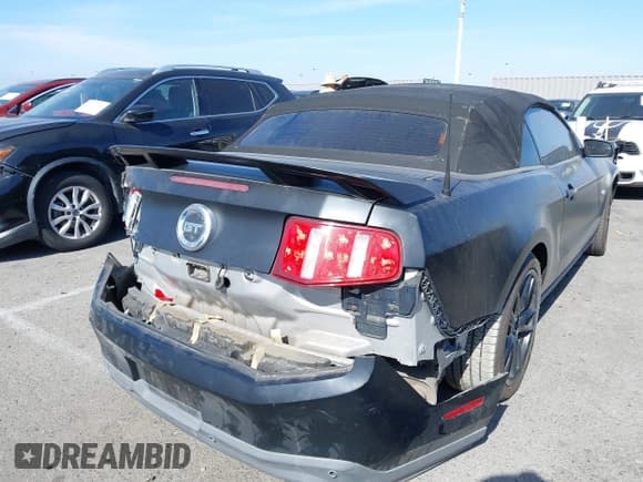 ✅ 2012 Ford Mustang GT Premium • VIN: 1ZVBP8FF4C5263689 • Lot: 42104626. Listed on IAAI with 58,986 mi. Free auction sales archive from the USA and detailed vehicle history report at DreamBid. Image 4.
