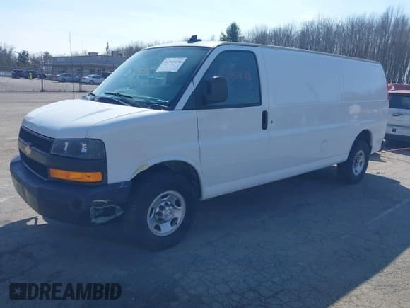 ✅ 2019 Chevrolet Express Cargo • VIN: 1GCWGBFPXK1186665 • Лот: 41795478. Опубликован ранее на IAAI с пробегом 311 142 миль. Бесплатный доступ к архиву аукционных продаж из США и подробный отчёт об истории автомобиля на DreamBid. Изображение 2.