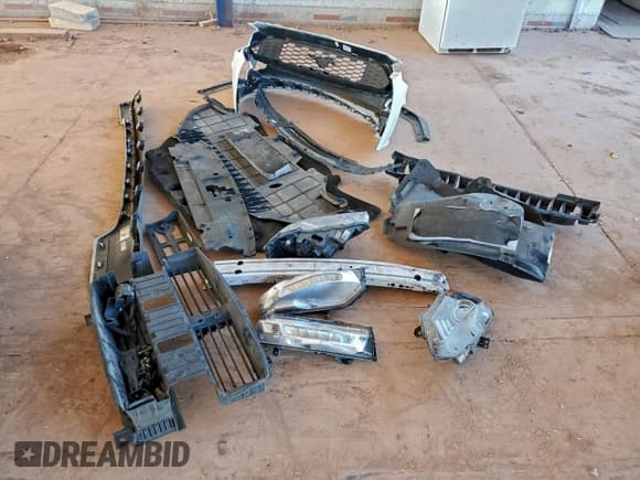 ✅ 2018 Ford Mustang EcoBoost Premium • VIN: 1FATP8UH0J5142737 • Lot: 94531835. Wystawiony na Copart z przebiegiem 70 657 mil. Bezpłatny archiwum sprzedaży aukcyjnych z USA i szczegółowy raport historii pojazdu na DreamBid. Zdjęcie 12.