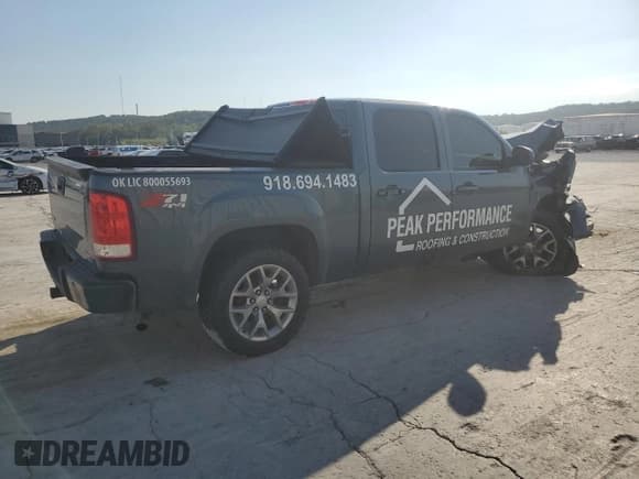 ✅ 2012 GMC Sierra 1500 SLE • VIN: 3GTP2VE72CG105909 • Лот: 81972245. Опубликован ранее на Copart с пробегом 202 483 миль. Бесплатный доступ к архиву аукционных продаж из США и подробный отчёт об истории автомобиля на DreamBid. Изображение 3.