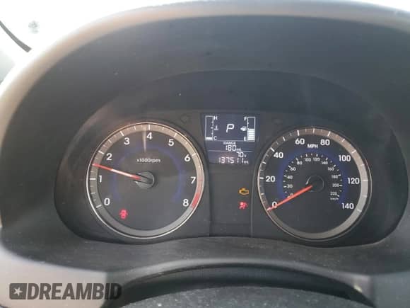 ✅ 2015 Hyundai Accent Sport • VIN: KMHCU5AE9FU204785 • Лот: 70720785. Опубликован ранее на Copart с пробегом 137 511 миль. Бесплатный доступ к архиву аукционных продаж из США и подробный отчёт об истории автомобиля на DreamBid. Изображение 9.