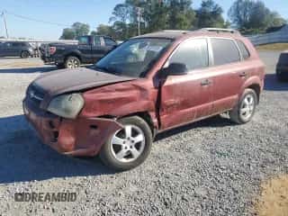 2005 Hyundai Tucson GL z VIN KM8JM12BX5U102835, wystawiony jako Copart lot #76761124 z przebiegiem 194 020 mil mil oraz Szkoda całkowita • Salvage title. Historia ofert i sprzedaży dostępna na DreamBid. Obrazek 1.