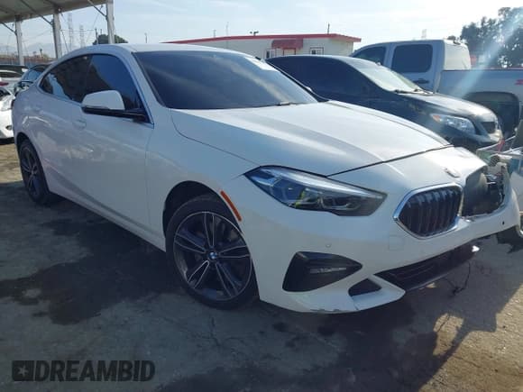 ✅ 2021 BMW 2 Series 228i • VIN: WBA53AK09M7H30650 • Lot: 42043390. Wystawiony na IAAI z przebiegiem 89 611 mil. Bezpłatny archiwum sprzedaży aukcyjnych z USA i szczegółowy raport historii pojazdu na DreamBid. Zdjęcie 1.