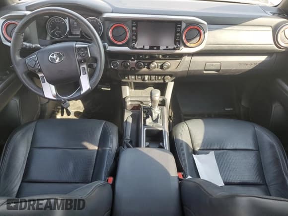 ✅ 2021 Toyota Tacoma Limited • VIN: 3TMGZ5AN1MM380464 • Lot: 86884305. Listed on Copart with 63,425 mi. Free auction sales archive from the USA and detailed vehicle history report at DreamBid. Image 8.