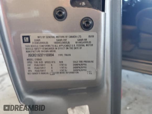 ✅ 2007 Chevrolet Silverado 1500 LT2 • VIN: 2GCEC13Z271109894 • Lot: 65232755. Listed on Copart with 180,534 mi. Free auction sales archive from the USA and detailed vehicle history report at DreamBid. Image 12.