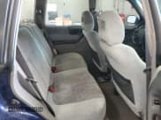 ✅ 2002 Subaru Forester S • VIN: JF1SF65542H715369 • Lot: 56717935. Wystawiony na Copart z przebiegiem 245 482 mil. Bezpłatny archiwum sprzedaży aukcyjnych z USA i szczegółowy raport historii pojazdu na DreamBid. Zdjęcie 11.