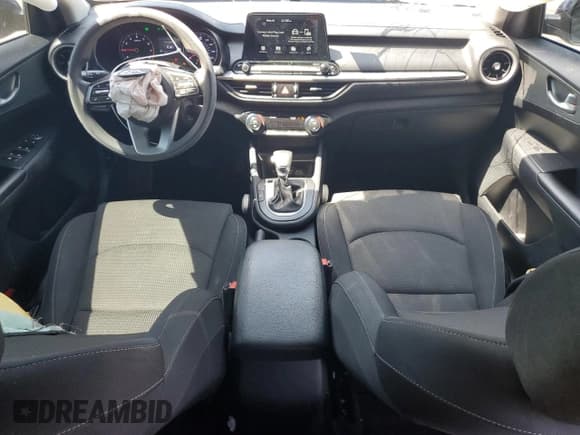 ✅ 2019 Kia Forte LXS • VIN: 3KPF24AD3KE024123 • Lot: 57303815. Listed on Copart with 72,922 mi. Free auction sales archive from the USA and detailed vehicle history report at DreamBid. Image 8.