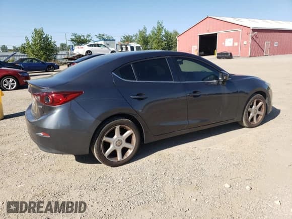 ✅ 2015 Mazda 3 i Touring • VIN: 3MZBM1V72FM214841 • Лот: 81147115. Опубликован ранее на Copart с пробегом 166 910 миль. Бесплатный доступ к архиву аукционных продаж из США и подробный отчёт об истории автомобиля на DreamBid. Изображение 3.