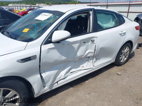 ✅ 2018 Kia Optima LX • VIN: 5XXGT4L30JG235372 • Lot: 42746417. Listed on IAAI with Not provided. Free auction sales archive from the USA and detailed vehicle history report at DreamBid. Image 6.