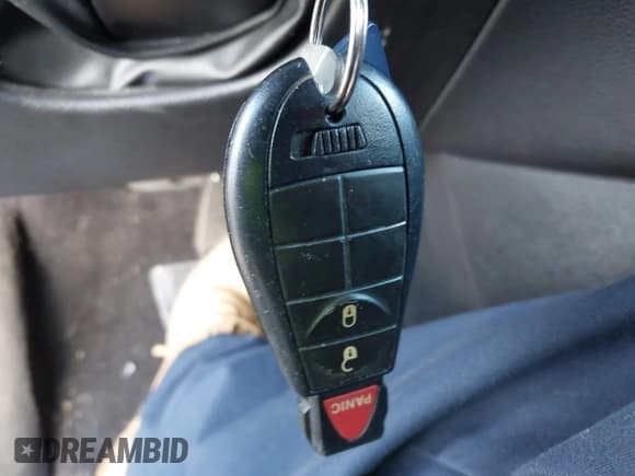 ✅ 2018 Jeep Cherokee Latitude Tech Connect • VIN: 1C4PJLCB1JD567998 • Lot: 42042545. Listed on IAAI with 111,641 mi. Free auction sales archive from the USA and detailed vehicle history report at DreamBid. Image 11.