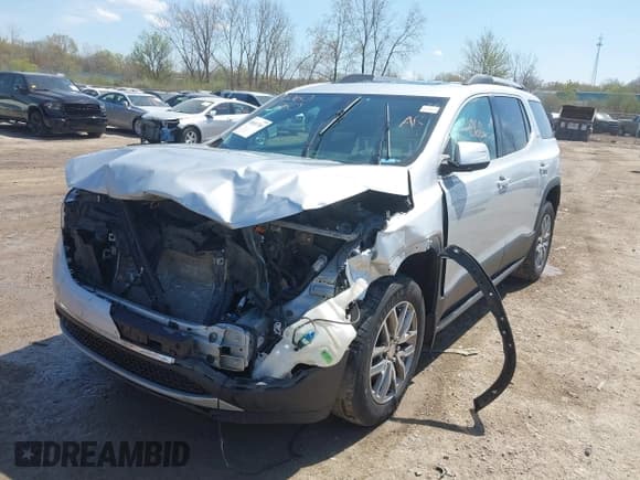 ✅ 2019 GMC Acadia SLE • VIN: 1GKKNSLS7KZ249157 • Lot: 40601760. Listed on IAAI with 113,928 mi. Free auction sales archive from the USA and detailed vehicle history report at DreamBid. Image 6.
