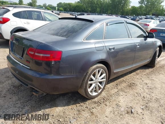 ✅ 2011 Audi A6 Prestige • VIN: WAUKGAFBXBN003297 • Лот: 42516961. Опубликован ранее на IAAI с пробегом 168 000 миль. Бесплатный доступ к архиву аукционных продаж из США и подробный отчёт об истории автомобиля на DreamBid. Изображение 4.