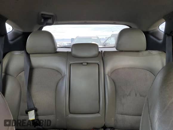 2015 Hyundai Tucson Limited z VIN KM8JUCAG8FU078805, wystawiony jako Copart lot #91584205 z przebiegiem Nie podano mil oraz Czysty tytuł • Clean title. Historia ofert i sprzedaży dostępna na DreamBid. Obrazek 10.