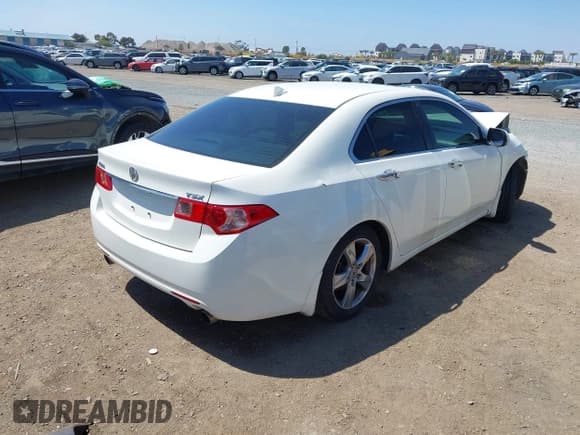 ✅ 2011 Acura TSX • VIN: JH4CU2F64BC000236 • Lot: 42157978. Listed on IAAI with 127,245 mi. Free auction sales archive from the USA and detailed vehicle history report at DreamBid. Image 4.