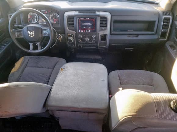 ✅ 2021 Ram 1500 Express • VIN: 3C6RR7KT2MG547745 • Lot: 91781575. Listed on Copart with 175,883 mi. Free auction sales archive from the USA and detailed vehicle history report at DreamBid. Image 8.