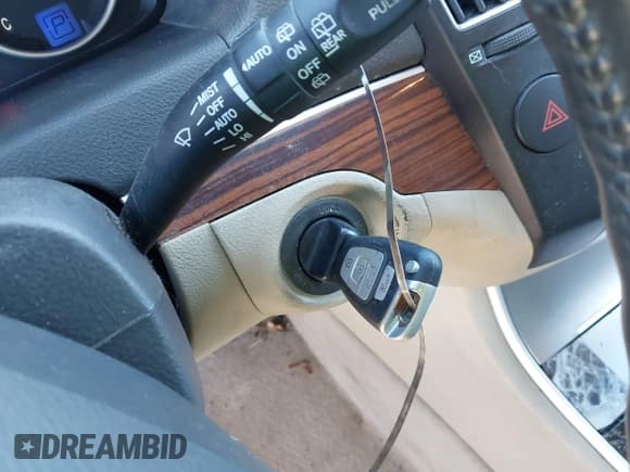 ✅ 2008 Hyundai Veracruz GLS • VIN: KM8NU73C18U036188 • Лот: 43469452. Опубликован ранее на IAAI с пробегом 167 638 миль. Бесплатный доступ к архиву аукционных продаж из США и подробный отчёт об истории автомобиля на DreamBid. Изображение 11.