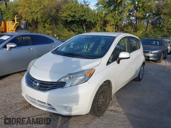 ✅ 2014 Nissan Note SV • VIN: 3N1CE2CP5EL390710 • Lot: 43519314. Wystawiony na IAAI z przebiegiem 99 173 mil. Bezpłatny archiwum sprzedaży aukcyjnych z USA i szczegółowy raport historii pojazdu na DreamBid. Zdjęcie 2.