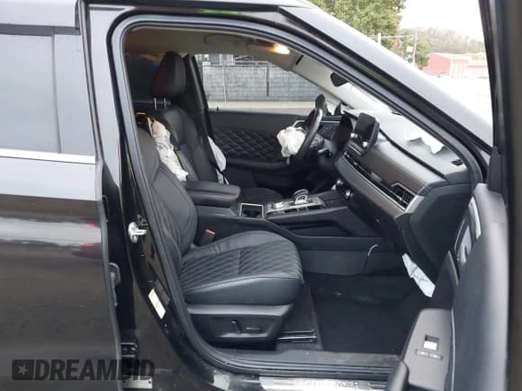 ✅ 2022 Mitsubishi Outlander SEL • VIN: JA4J4VA81NZ072879 • Lot: 43494525. Listed on IAAI with 51,725 mi. Free auction sales archive from the USA and detailed vehicle history report at DreamBid. Image 5.